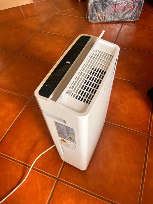 Desumidificador Pro Breeze 20L (Modo Roupa) — Pouco Uso, Excelente Estado