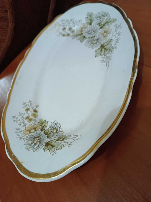 Продається сервіз обідній