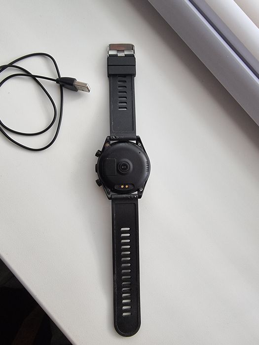 Смарт часы King Wear KC05 на Android