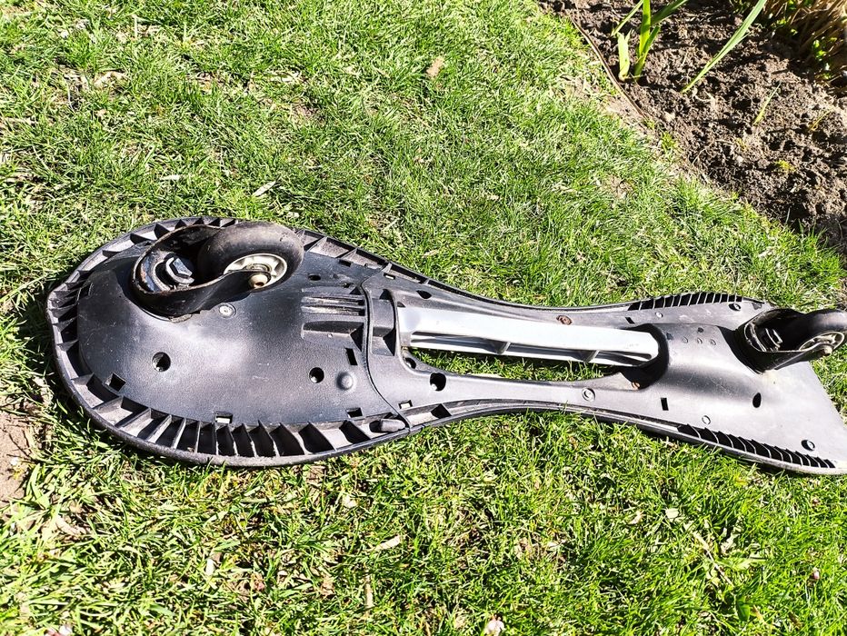 Deskorolka dwukołowa Oxelo Waveboard – balansowa, sprawna
