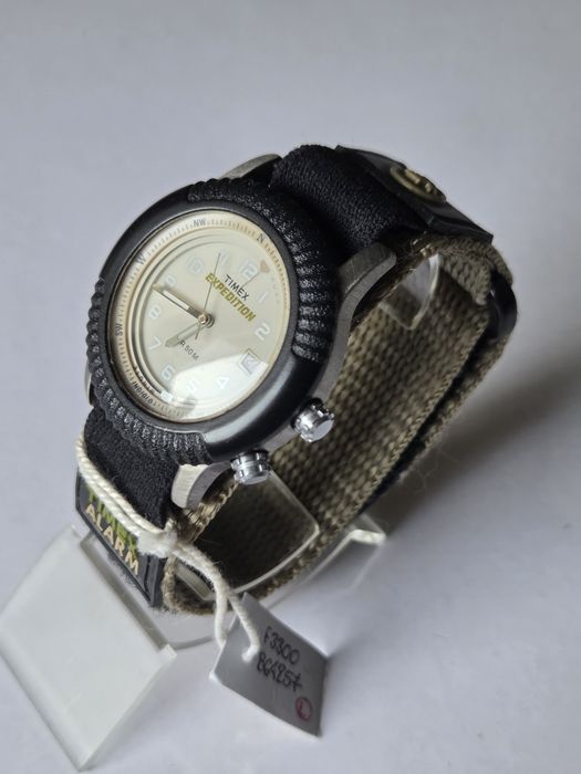 Timex expedition novo