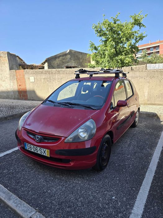 Honda Jazz 1.2 2002 – Carro de Família