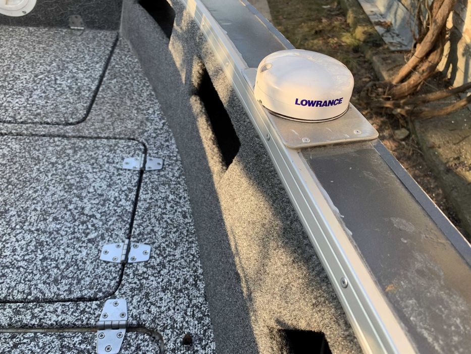 Катер FINVAL 470  з двигуном SUZUKI DF 70