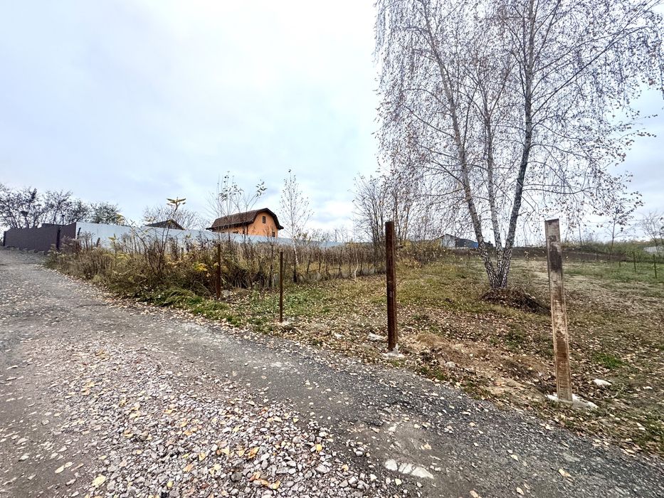 Продаж ділянки 4 сотки Медова 181