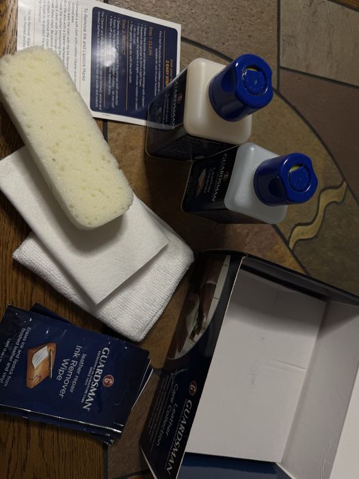 Набір для догляду за шкіряними меблями Guardsman