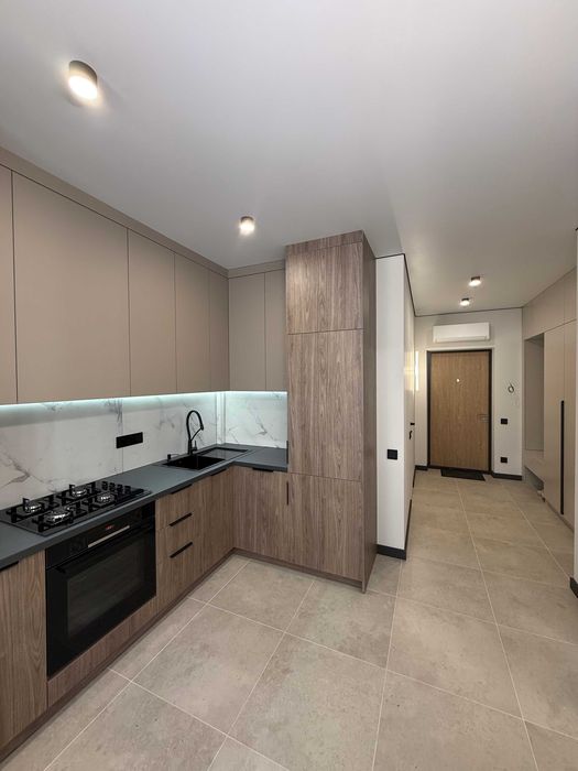 Продаж квартири в новобуді ЖК Avalon Holiday,  р-н озера Ducks Lake.