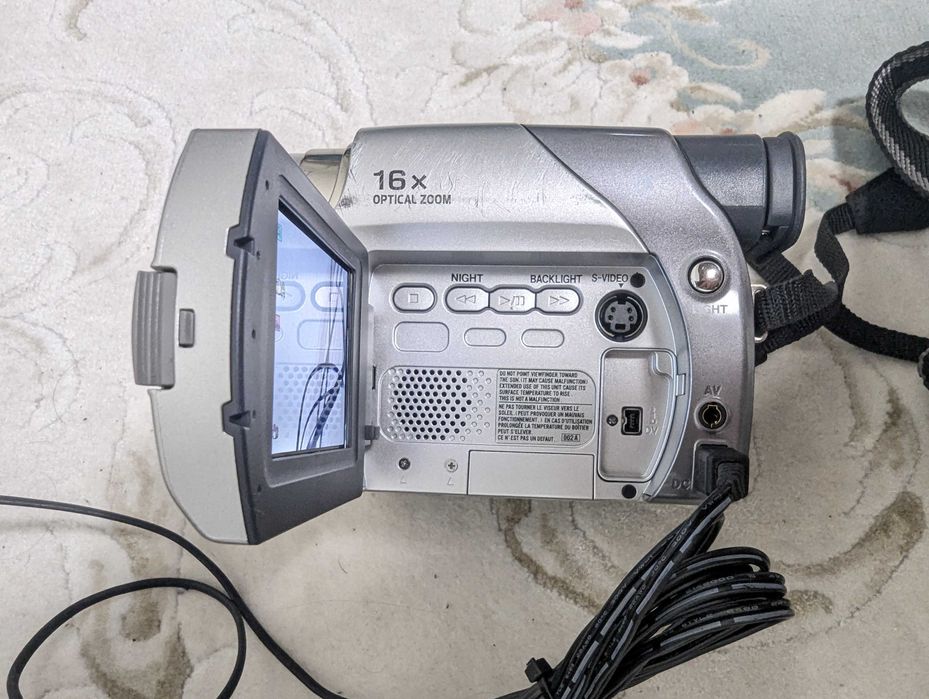 Відеокамера Sony JVC