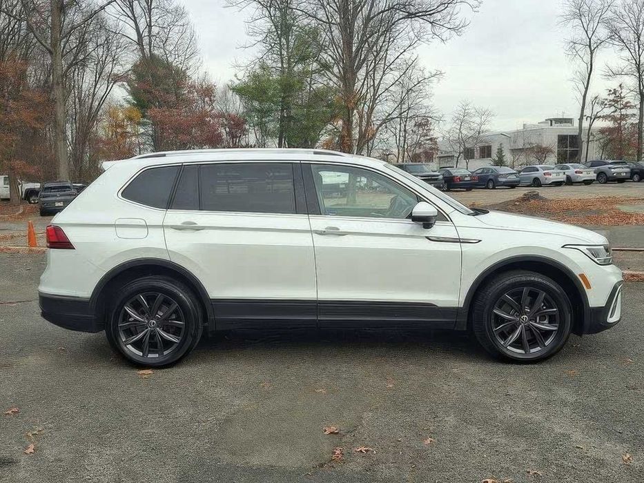 Volkswagen Tiguan SE 4Motion      2023