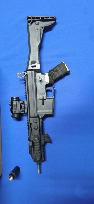#RESERVADO# Réplica Airsoft GHK G5 GBBR + 4 Magazines + Red Dot