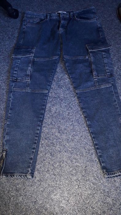 Продам мужские джинсы  ZARA