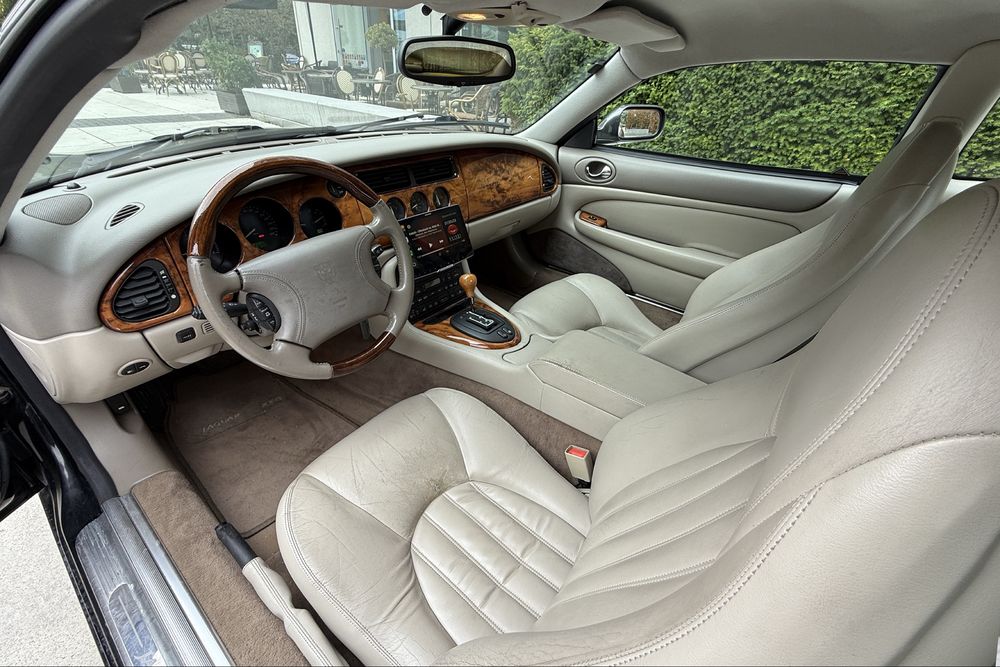 Jaguar XK8 Coupé 4.0 V8 1999