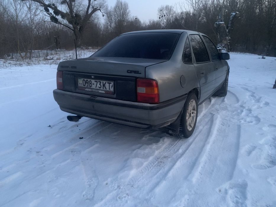 Продам опель вектра а газ бензин також цікавить обмін