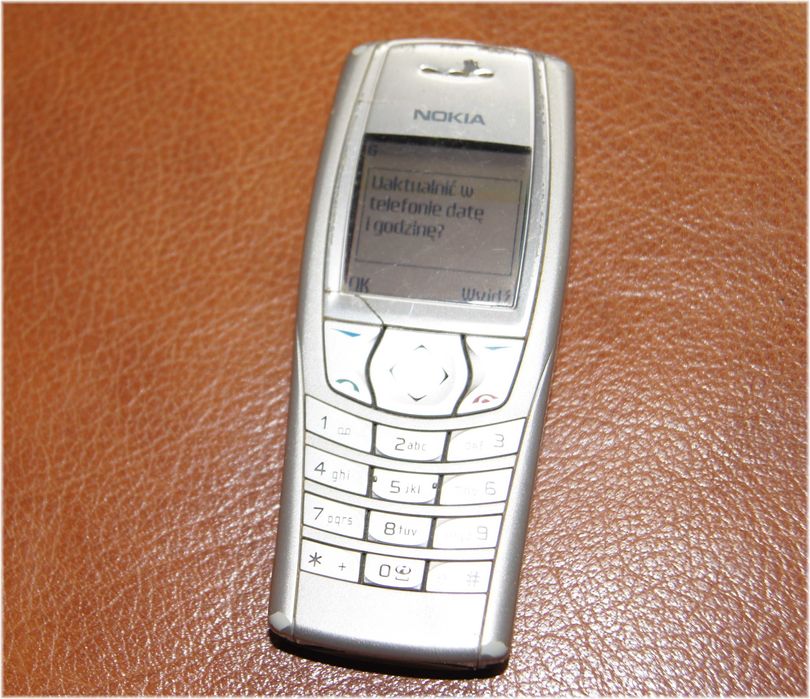 Telefon Nokia 6610i bez Simlocka kolor srebrny