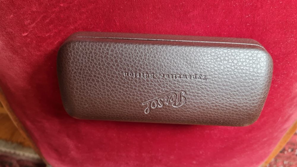 Słoneczne okulary Persol