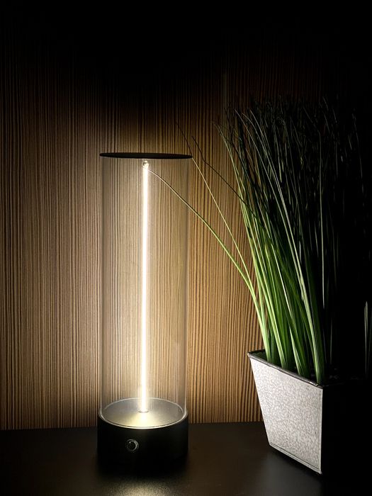 Лампа нічник на акумуляторі