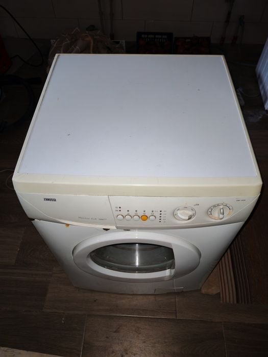 Пральна машина Zanussi
