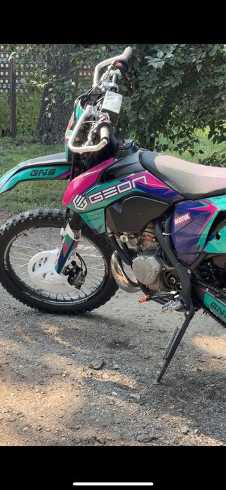 Geon dakar gns 250 2t