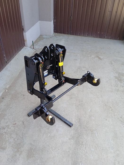 TUZ przedni podnośnik C330 C360 Ferguson uniwersalny