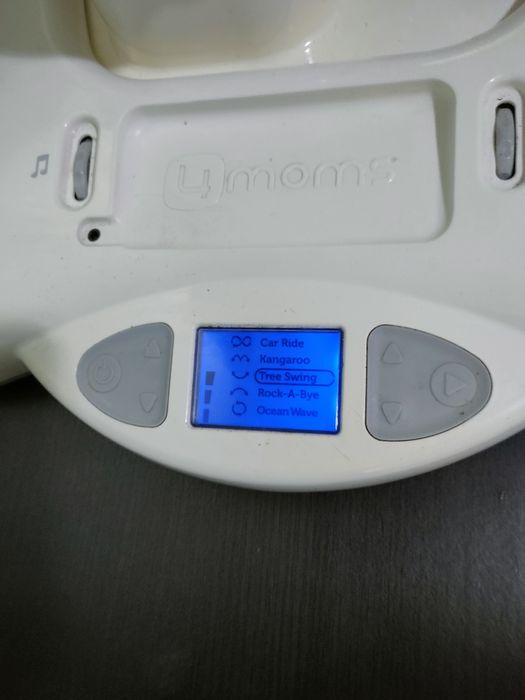 Крісло гойдалка 4 moms