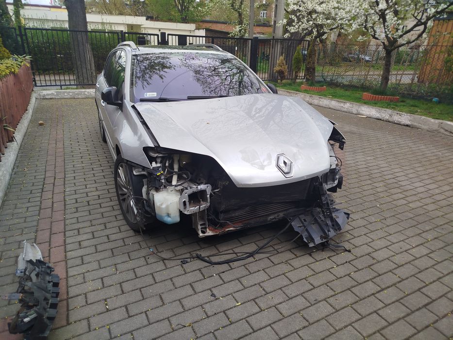 Laguna 3 2,0 turbo LPG uszkodzony