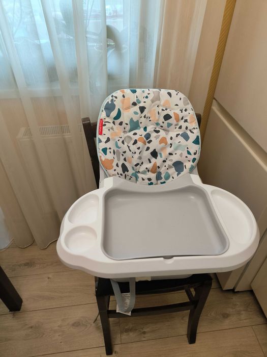 Стільчик бустер для годування Fisher price