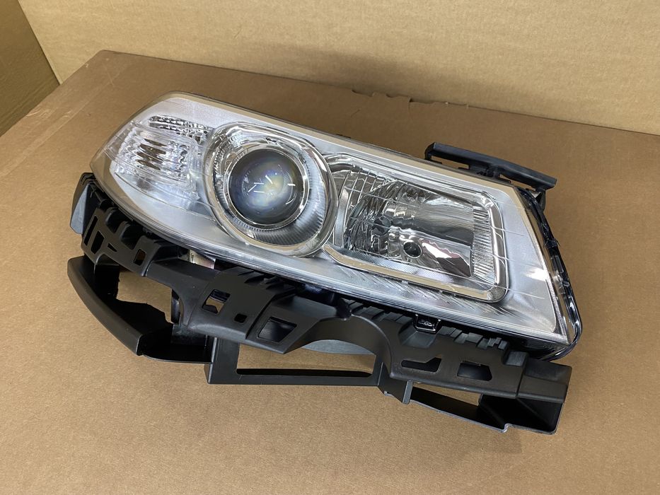 Фари передні Renault Megane 2 Рено Меган 2 фара рестайл