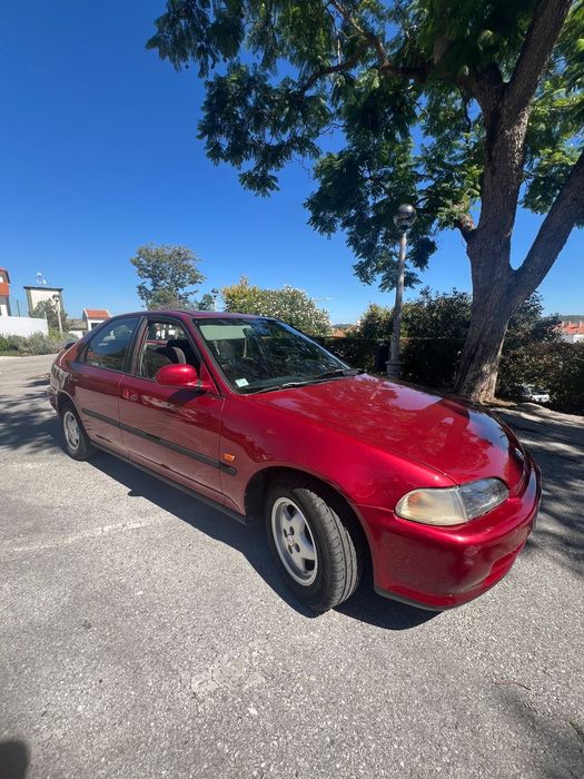 Honda Civic 1.5 LSi 16 V foto 2