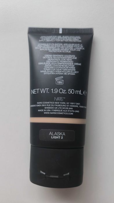 NARS Pure Radiant Tinted Moisturizer krem koloryzujący Alaska Light 2