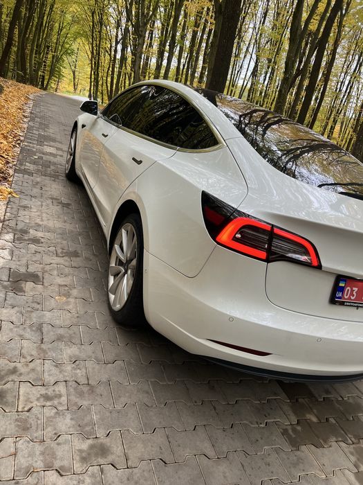 Tesla Model 3 2018