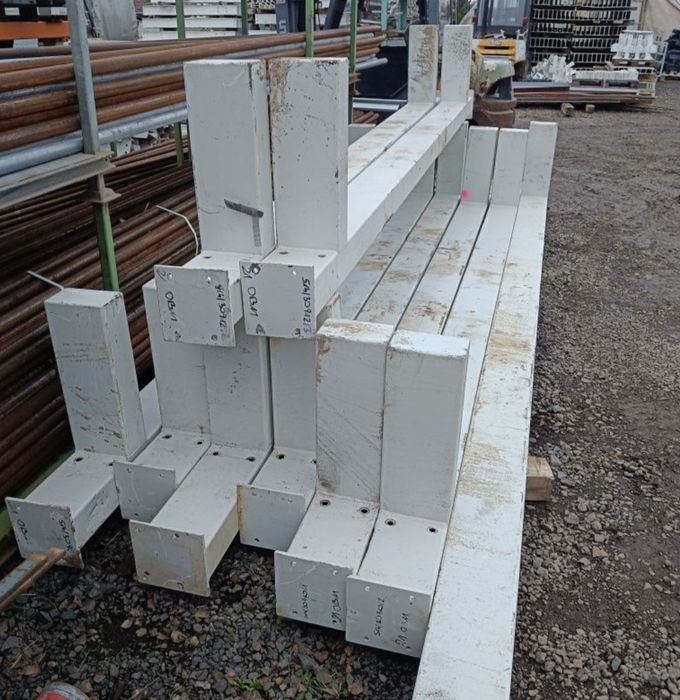 Profil stalowy 20cm x 12cm.stopa podpora słupek