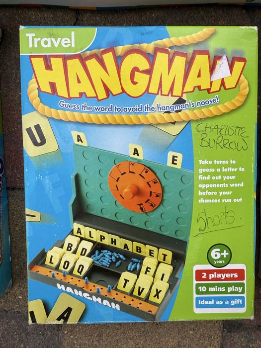 Дитячі ігри на англійській мові різні.