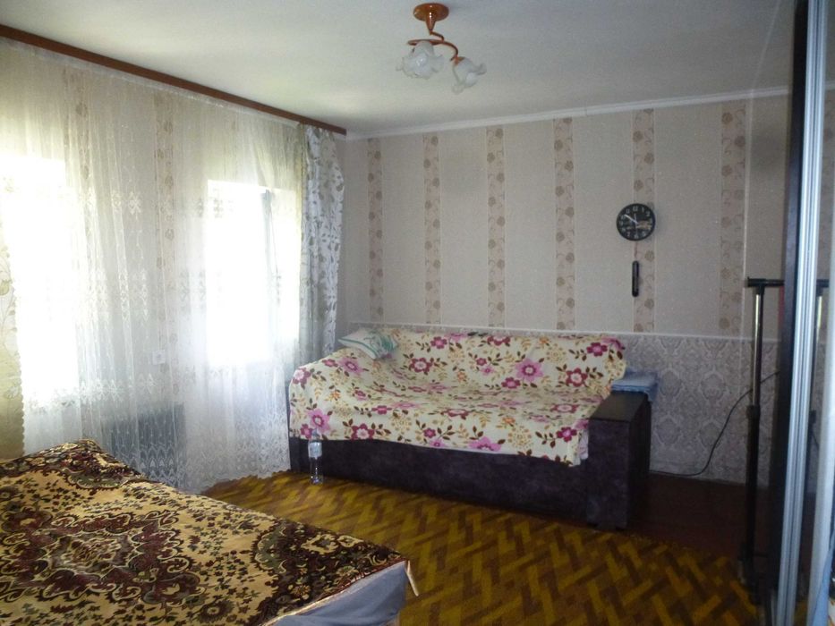 Продам дом в г. Змиеве возле речки