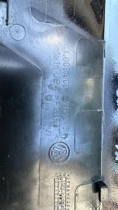 Лючок бензобака