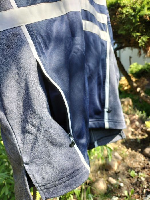 Bluza Adidas z odpinanym kapturem