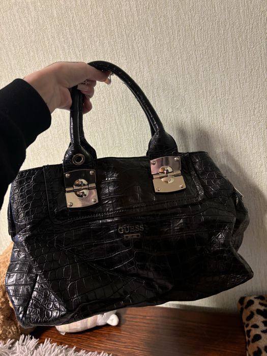 Сумка guess большая оригинальная