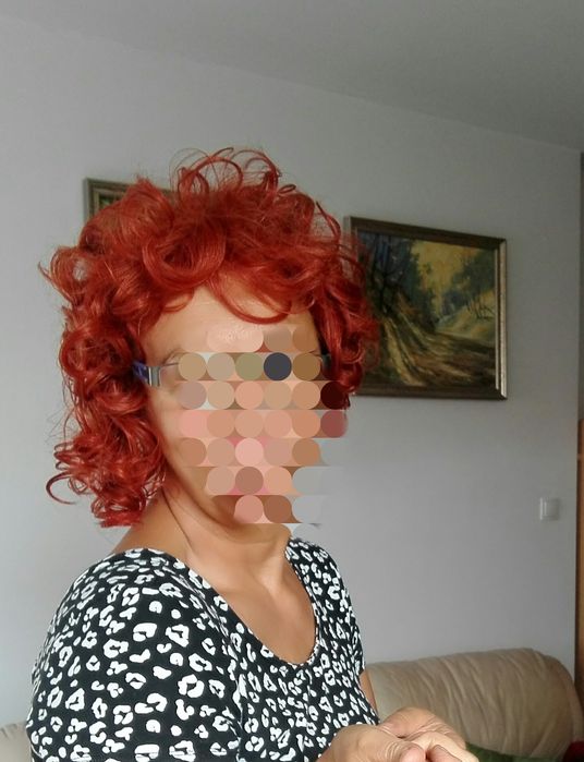Peruka ruda kręcone włosy