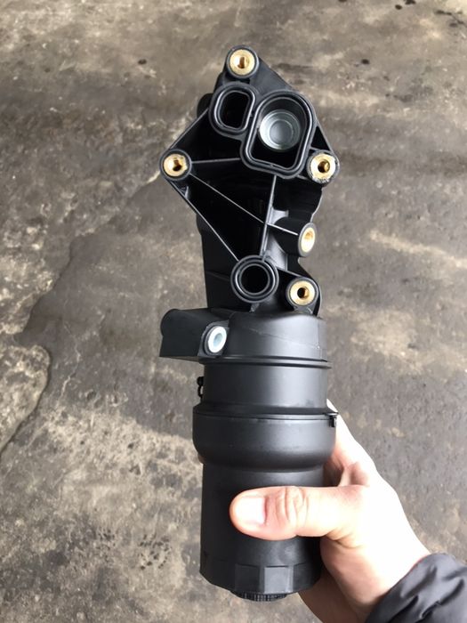 Корпус масляного фильтра VW Passat 2.5 usa америка b7 Б7 фильтр