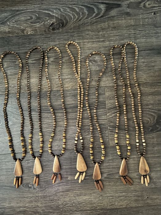 Бусы дерево. Цена за 2шт