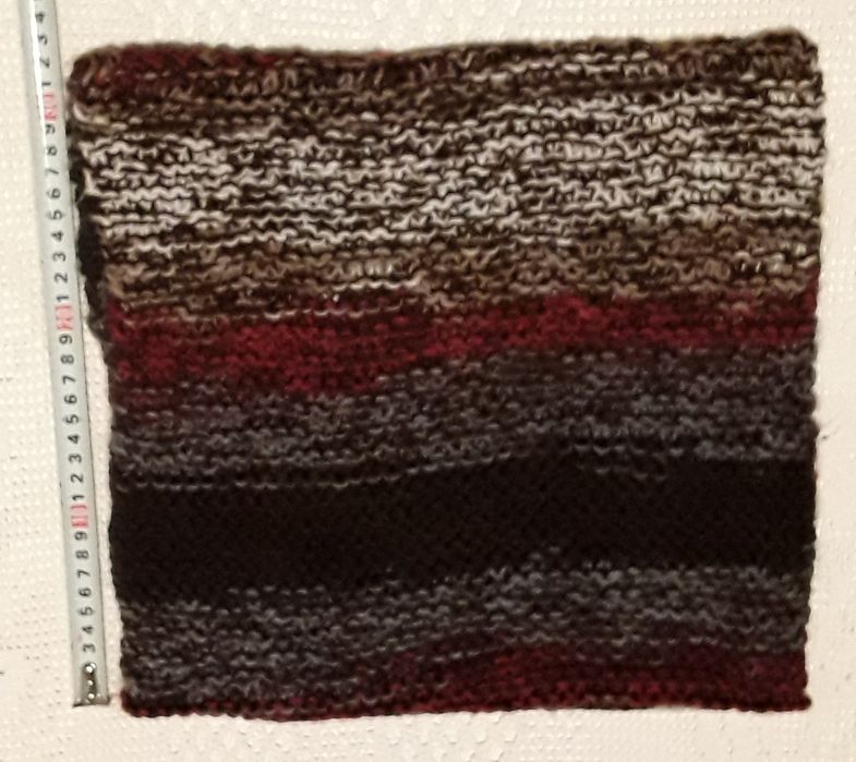 Golas em tricô feitas à mão, novas!