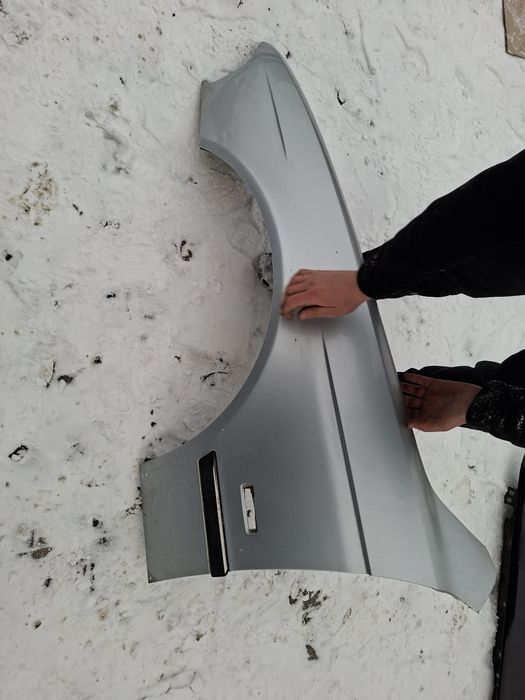 Bmw 5 e39 blotnik przedni lewy srebrny arktissilber metallic  309/7
