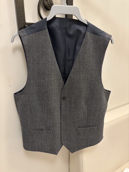 Szara welniana kamizelka m&s garniturowa uniwersalna