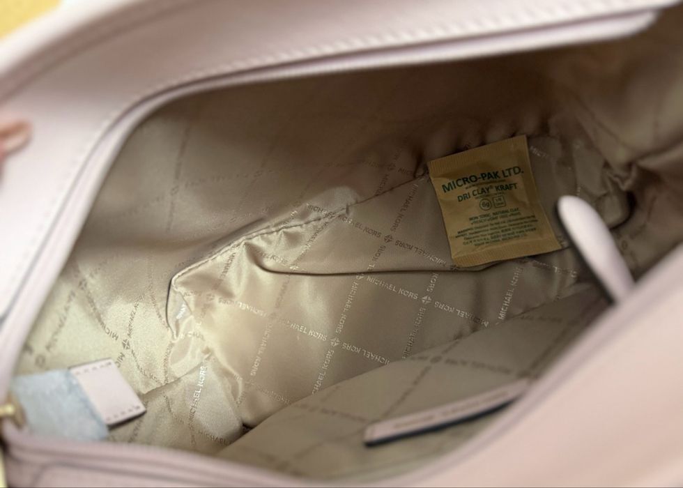 Сумка Michael Kors розовая