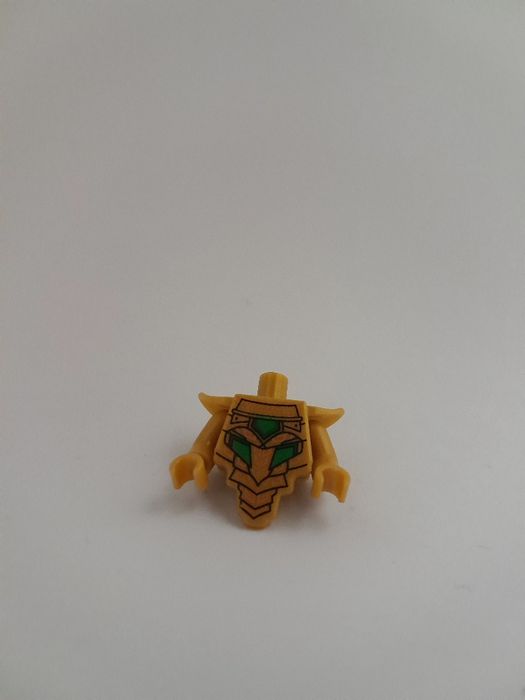 Customowy dodatkowy tors do figurki Oni Lloyd