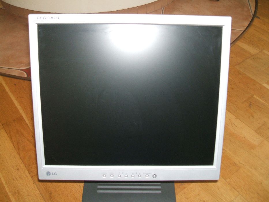 Monitor LG 17 cali