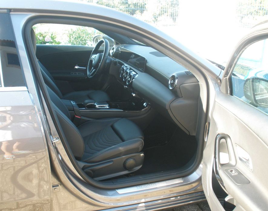 Mercedes A180 Como novo