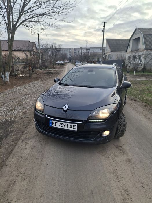 Продам Renault Megan 3 2013г