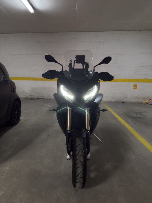 BMW S1000 XR - 2022 - Triple Black
