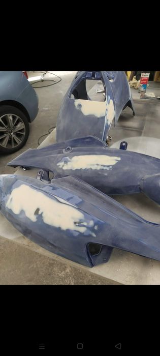 Pintura e acabamento de peças automovel