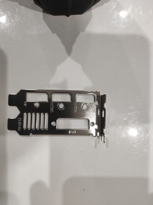 Placa gráfica GTX 750ti 2gb ddr5 low profile