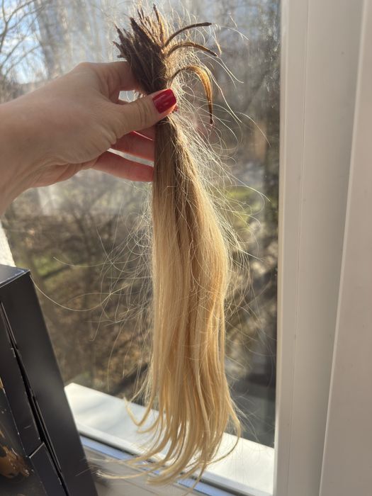 Натуральне словʼянське  волосся світле